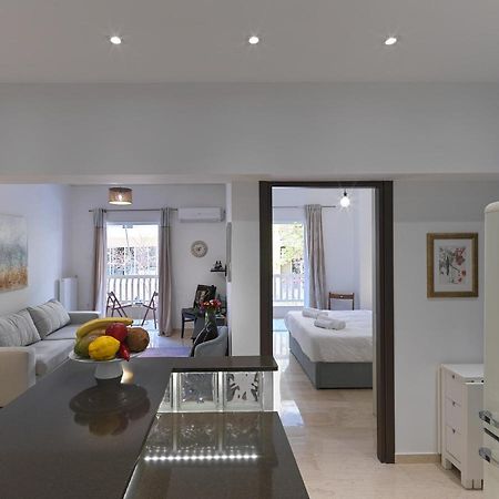 Newly Renovated Apartment In The Heart Of Athen Exterior foto