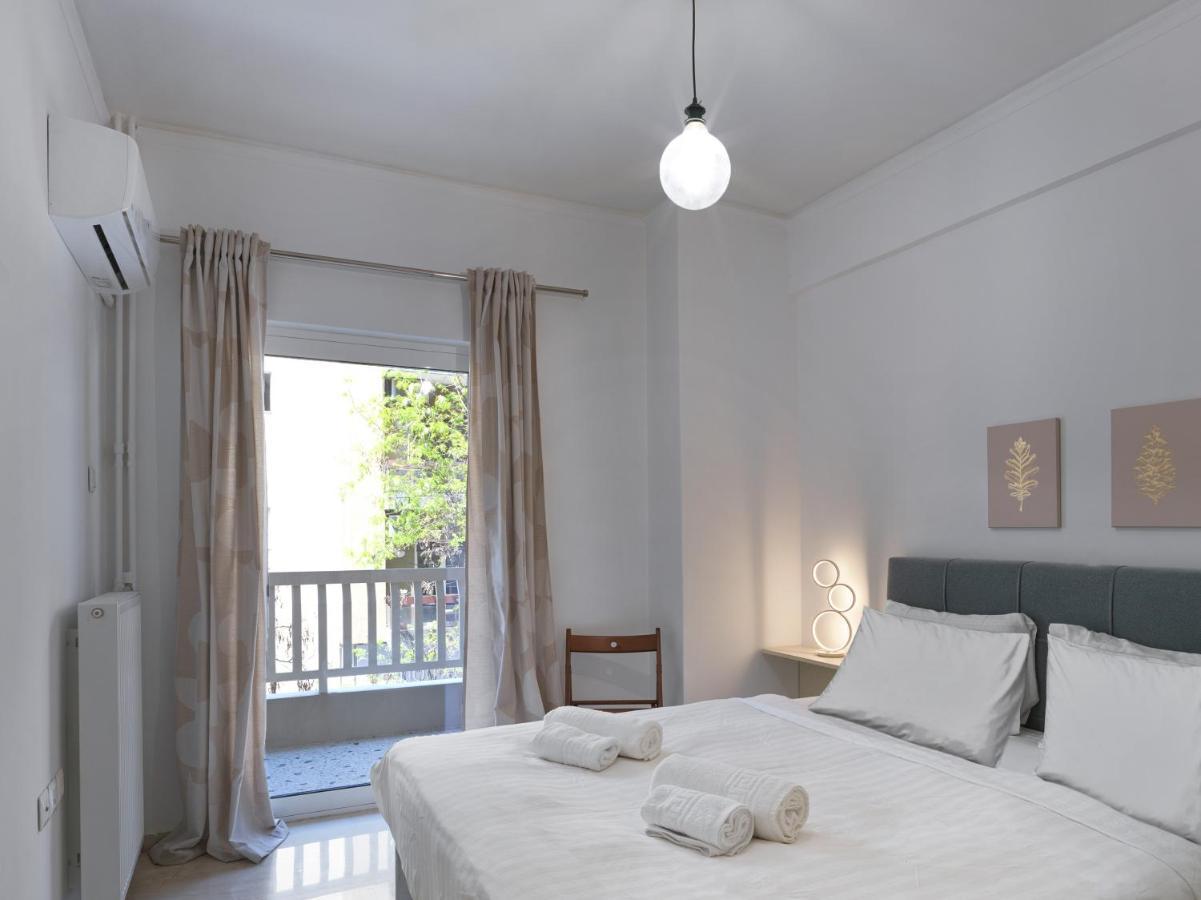 Newly Renovated Apartment In The Heart Of Athen Exterior foto